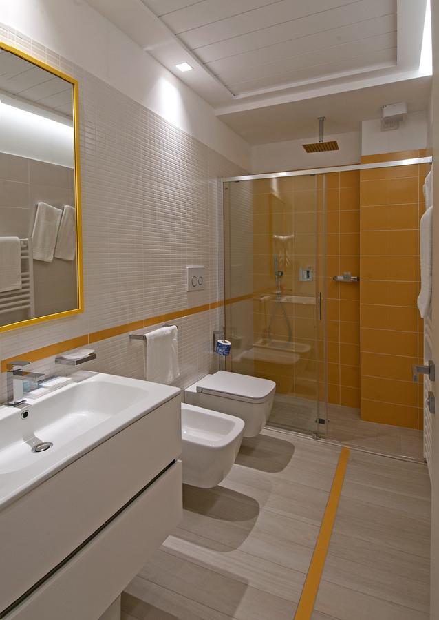Lungomare Relax Residence Misano Adriatico Exteriör bild