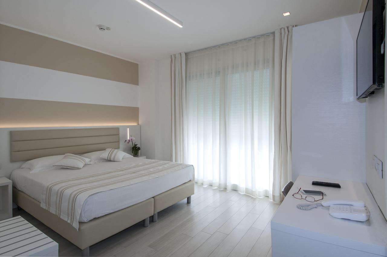 Lungomare Relax Residence Misano Adriatico Exteriör bild