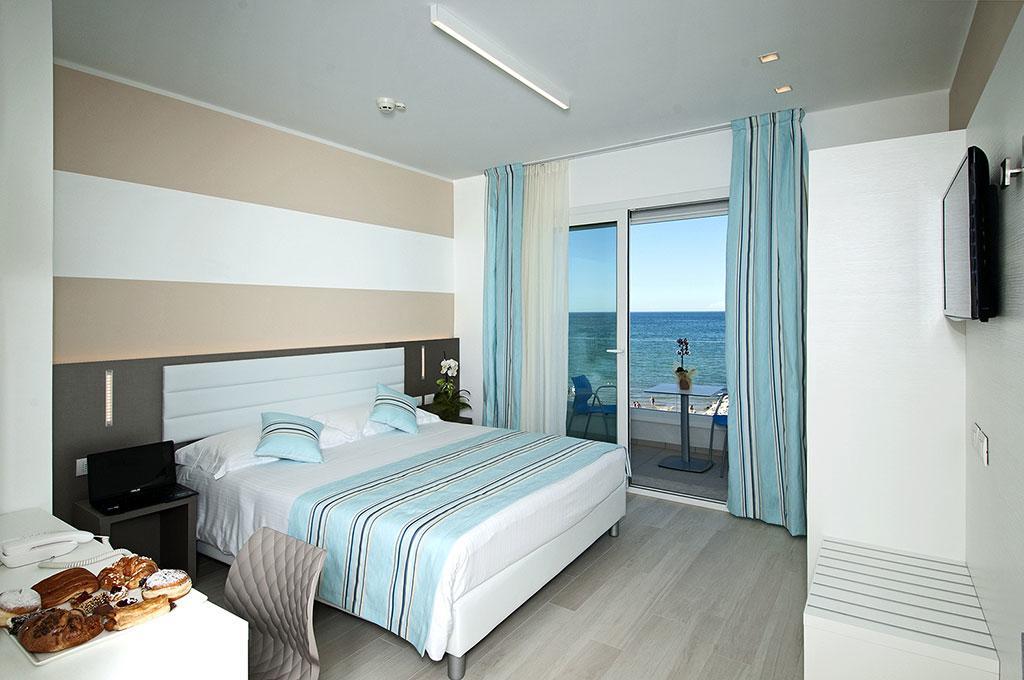 Lungomare Relax Residence Misano Adriatico Exteriör bild
